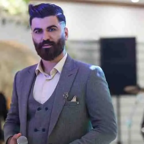 اول جوانی لقب جهانی بوه